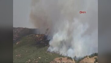 Tunceli'deki orman yangını köyleri tehdit ediyor
