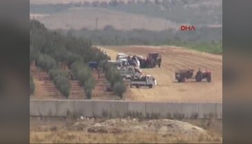Çatışma tedirginliği Suriyelileri sınıra akın ettirdi