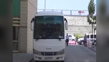 Uşak'ta FETÖ'den gözaltına alanan 12 polis adliyede