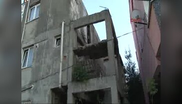 Anne ile kızın zor anları