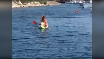 Gümüşlük'ün maskotu Ruhi denizden vazgeçemiyor