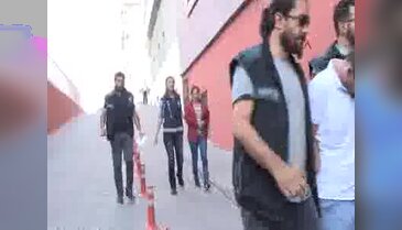 Otomobilin yakıt deposunda 18 kilo esrar ele geçirildi