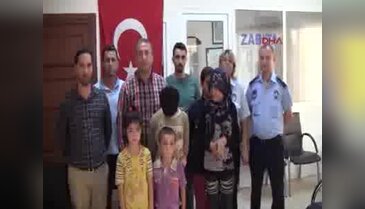 Suriyeli çocukları aileleri dilendiriyor