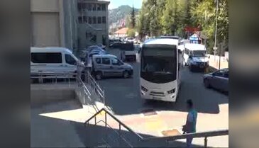 Zonguldak'ta FETÖ soruşturmasında 15 kişi adliyede