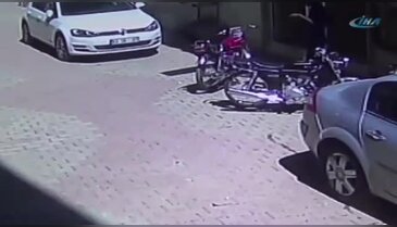 Motosiklet hırsızı kamerada