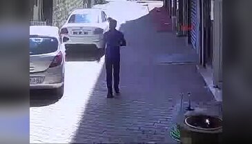 Şanlıurfa'da motosiklet hırsızlığı güvenlik kamerasında
