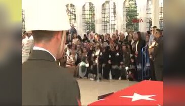 Şehit Onbaşı Salih Tortum son yolculuğuna uğurlanıyor - 2