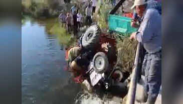 Kınık'ta traktör devrildi: 1 ölü