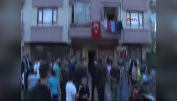 Genelkurmay Başkanı Akar, şehit evlerini ziyaret etti