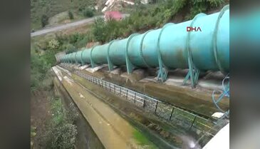 Maçka İlçesi Esiroğlu Mahallesi'nde heyelan korkusu