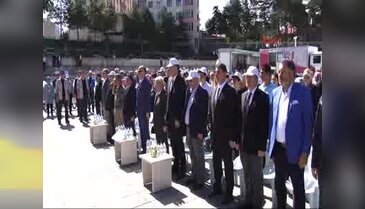 Şehit ve gazi çocuklarına bisiklet dağıtıldı