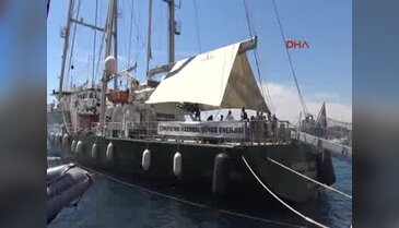 Greenpeace'in çevreci gemisi Bodrum'da