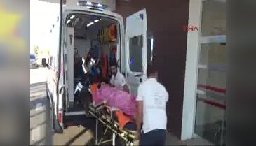 İşsiz koca, uyuyan eşini bıçakladı
