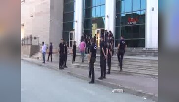 FETÖ operasyonunda gözaltına alınan öğretmenler adliyede