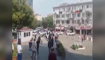 Bursa'da adliye önünde kavga!