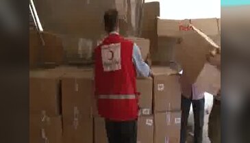 Türk Kızılayı'ndan Türkmen göçmenlere bayramlık desteği