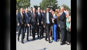 Kılıçdaroğlu başkanlığındaki CHP heyeti, Anıtkabir'i ziyaret etti