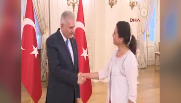Başbakan Yıldırım, Başbakanlık çalışanlarıyla bayramlaştı