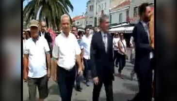 CHP'nin 93'üncü kuruluş yıldönümü Foça'da kutlandı