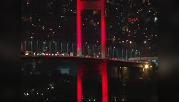 Otoyol ve köprülerden ücretsiz geçişler başladı