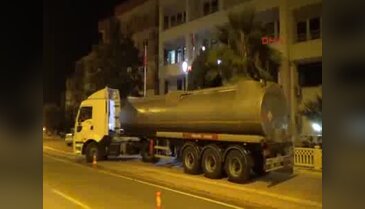Antalya'da 100 bin paket sigara ele geçirildi