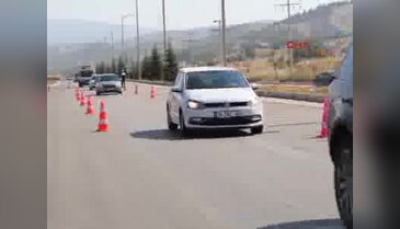 Burdur'da trafik uygulaması yapıldı