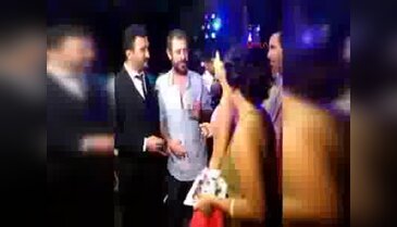 Önce nişan taktı sonra harmandalı oynadı