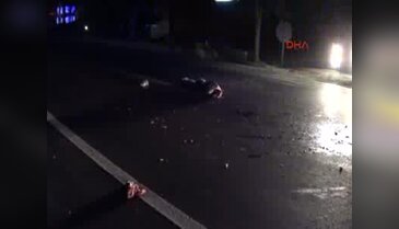 Taksi çarptıktan sonra 5 aracın üzerinden geçtiği yaya öldü