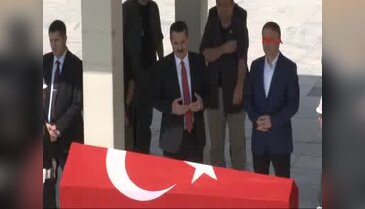 Fırat Kalkanı şehidi Tank Uzman Onbaşı Türkoğlu, Kocatepe Camii'nden uğurlandı - 1