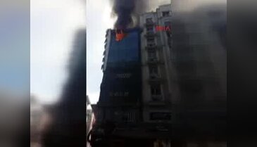 Fatih'te Tekstil Atölyesi'nde yangın - 1
