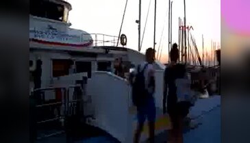 Foça'ya yaz seferleri sona erdi