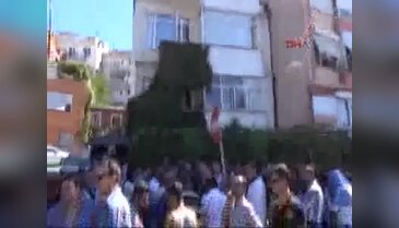 Cumhurbaşkanı Erdoğan, cenaze törenine katılmak üzere Erdek'e geldi