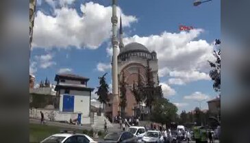 Başbakan Yardımcısı Kaynak: Suriye'de 850 kilometre terör ve teröristlerden temizlendi