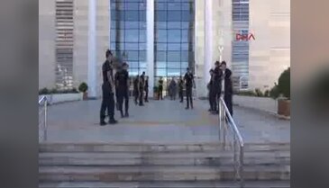 Elazığ Emniyeti'ne bombalı araçla düzenlenen saldırının zanlıları adliyeye çıkarıldı