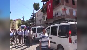 Şehit Uzman Çavuş Akatay'ı 5 bin kişi uğurladı