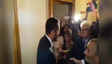 Meclis'te basın toplantı salonuna giremeyince tuvalet önünde açıklama yapıldı - 4