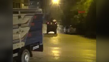 Van'da polis karakoluna saldırı