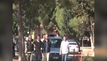 5 yaşındaki oğlunun gözleri önünde vuruldu