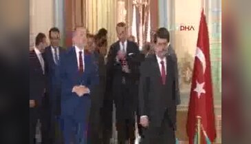 İstanbul Valisi Şahin ile Kulüpler Birliği Vakfı arasında yapılan toplantı sona erdi