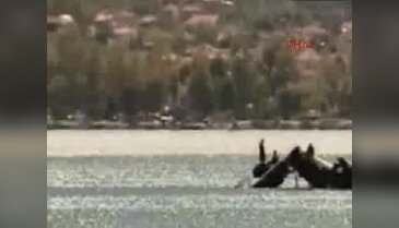 Ege'de Yunan askeri helikopteri düştü