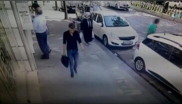 İstanbul'da polis yelekli gasp!