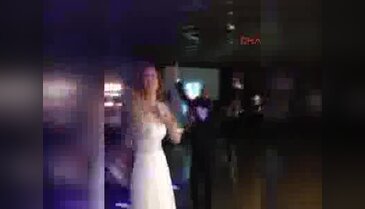 Arena'da düğün Bodrum'da balayı