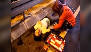 Sollama yapan minibüs otobüse çarptı: 5 yaralı