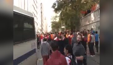 Başkan Dursun Özbek taraftarlarla birlikte yürüyecek