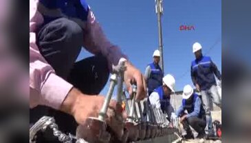 Yüksekova'daki çatışmalarda enerji nakil hatlarında 11 milyon lira hasar oluştu