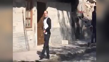 Yıkım çalışmalarında bıçaklı kavga: 2 yaralı