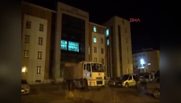 Bomba yüklü kamyon emniyete getirildi