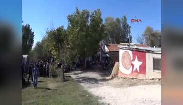 Şehit Uzman Çavuş Kaya'nın cenazesi 5 bin kişi tarafından uğurlandı - 1