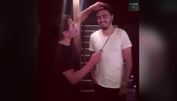Nusret'ten Ozan Tufan'a döner bıçaklı şaka!
