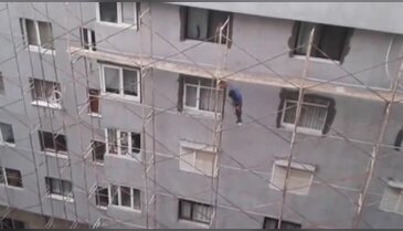 Akrobat değil işçi!